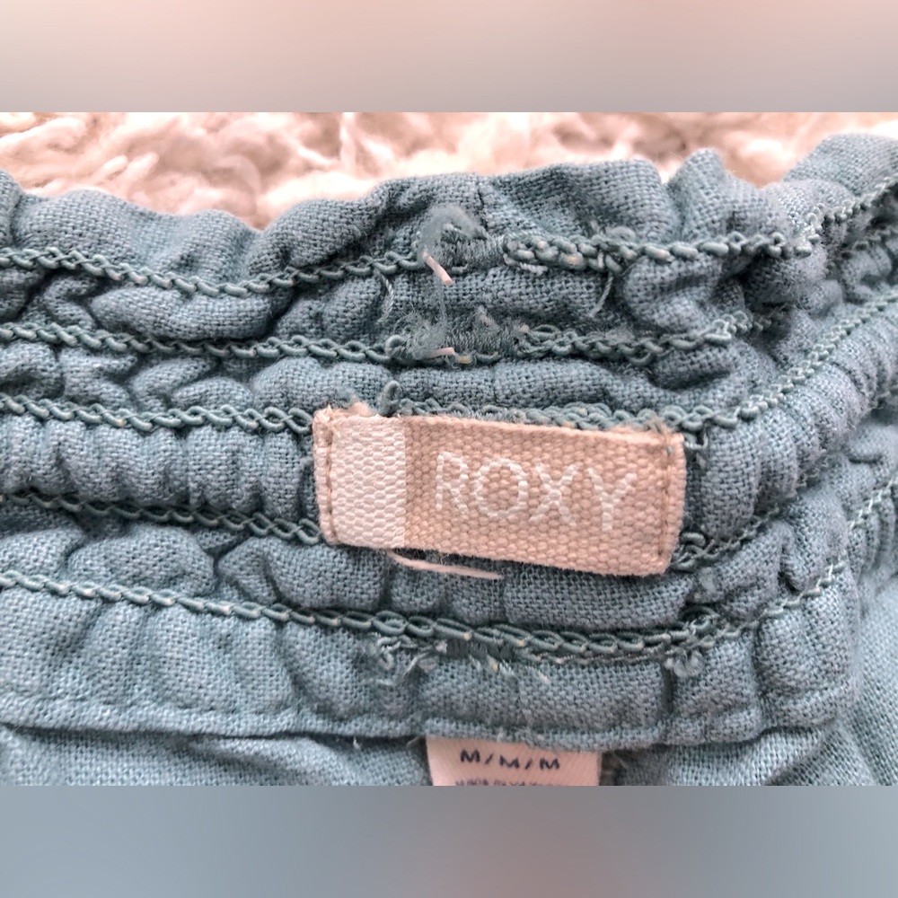 Casual Roxy Shorts with Drawstring - Picture 4 of 4